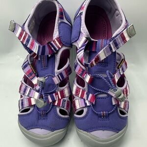 Keen Seacamp CNX Girls Lilac /Purple Water Sandals Size 4